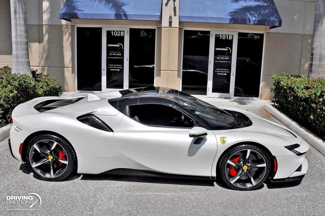 Photo of 2024 White Ferrari SF90 Spider