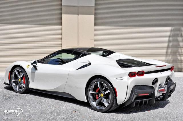 Photo of 2024 White Ferrari SF90 Spider