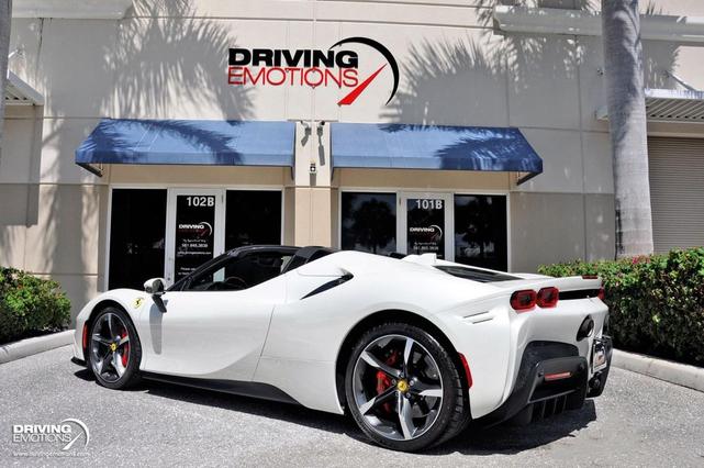 Photo of 2024 White Ferrari SF90 Spider