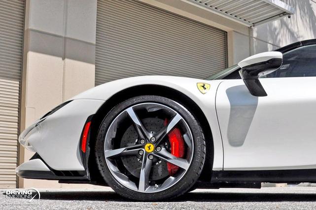 Photo of 2024 White Ferrari SF90 Spider