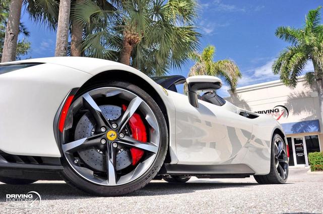 Photo of 2024 White Ferrari SF90 Spider