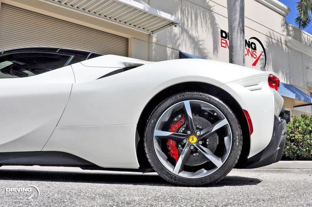 Photo of 2024 White Ferrari SF90 Spider