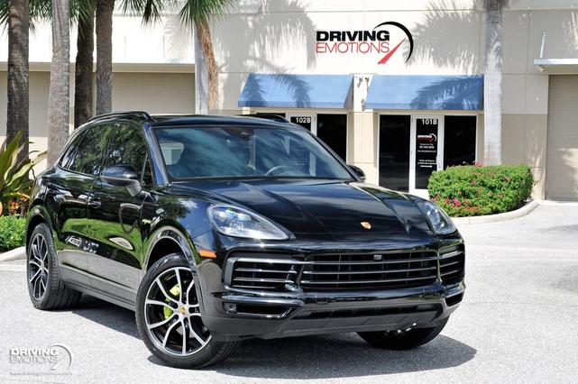 Photo of 2021 Black Porsche Cayenne