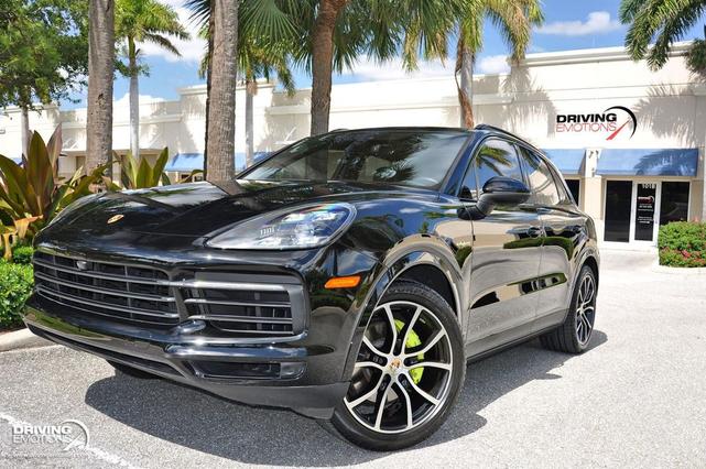Photo of 2021 Black Porsche Cayenne