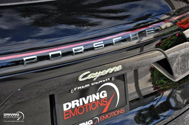 Photo of 2021 Black Porsche Cayenne