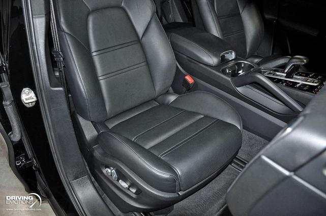 Photo of 2021 Black Porsche Cayenne