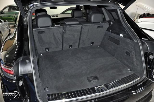 Photo of 2021 Black Porsche Cayenne