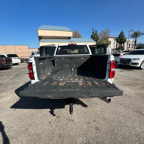 Photo of 2016 Summit White GMC Sierra 2500
