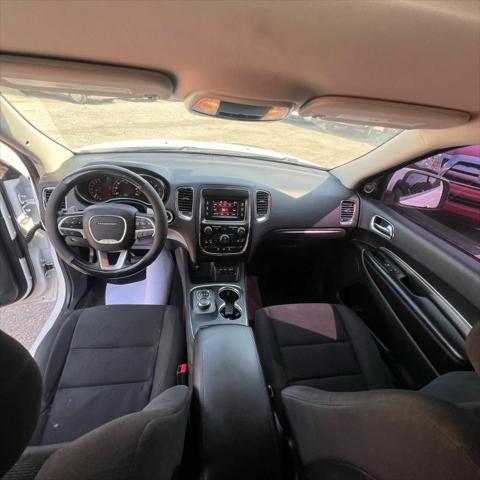 Photo of 2015 Bright White Clearcoat Dodge Durango