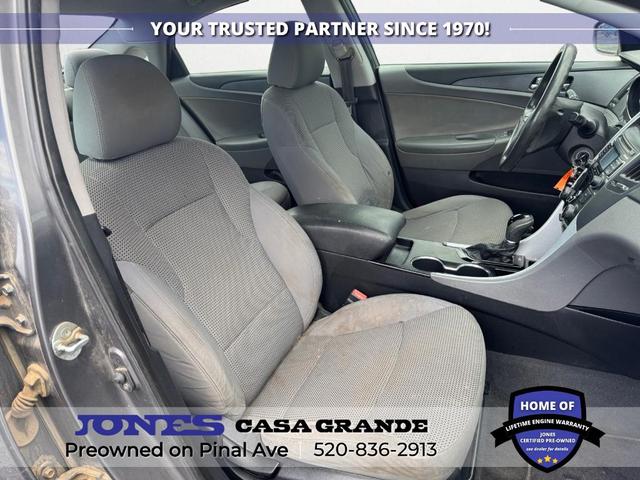 Photo of 2011 Harbor Gray Metallic Hyundai SONATA