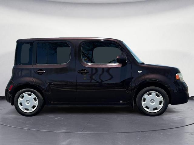 Photo of 2013 Bitter Chocolate Nissan Cube
