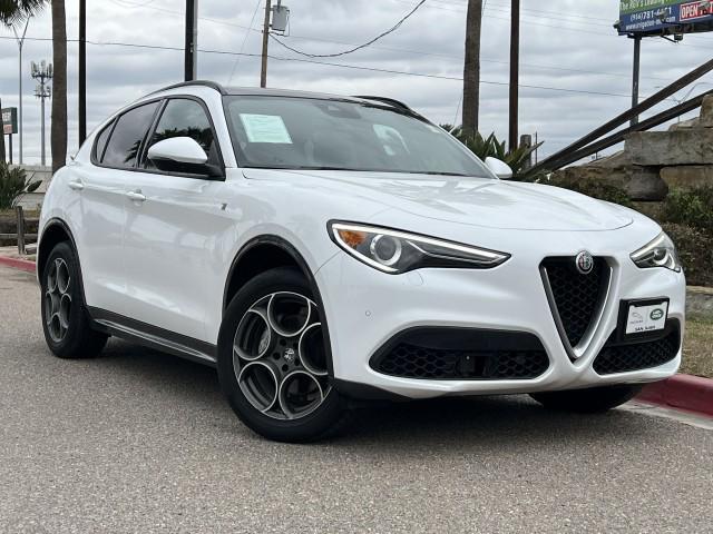 2022 Alfa Romeo Stelvio