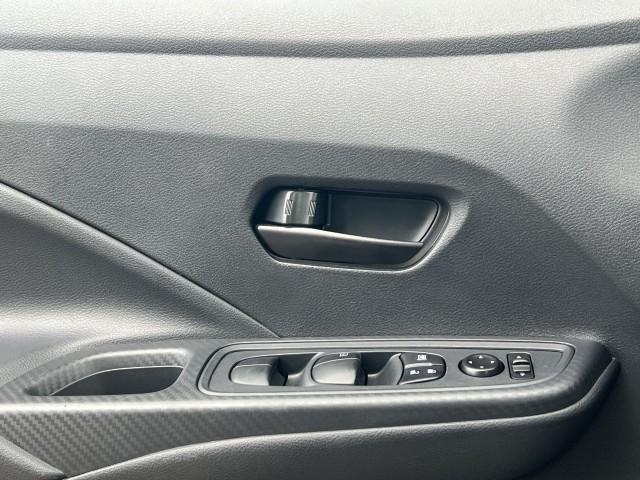 Photo of 2024 Brilliant Silver Metallic Nissan Versa