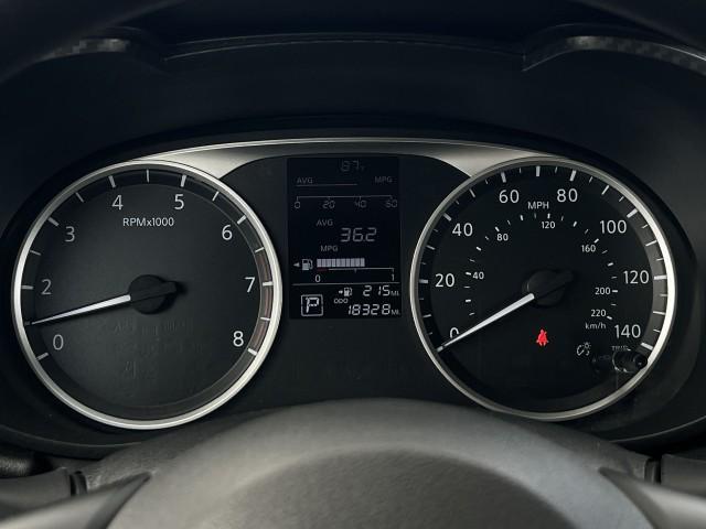 Photo of 2024 Brilliant Silver Metallic Nissan Versa