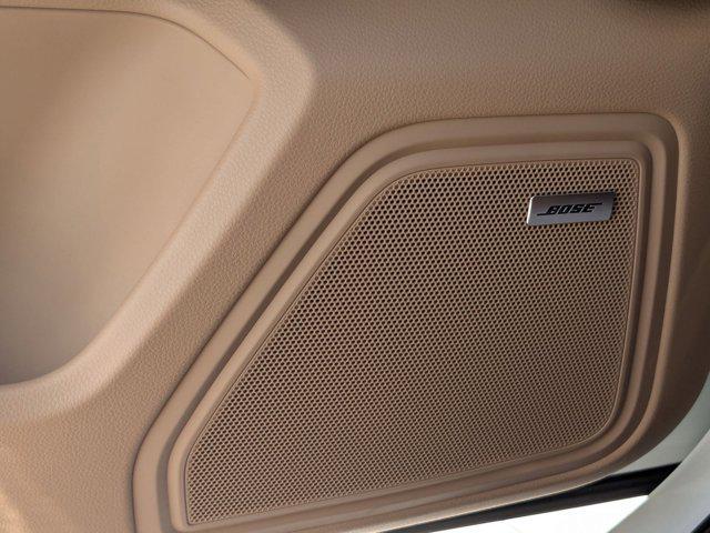 Photo of 2026 White Porsche Macan