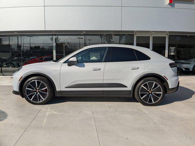 Photo of 2025 Ice Grey Metallic Porsche Macan