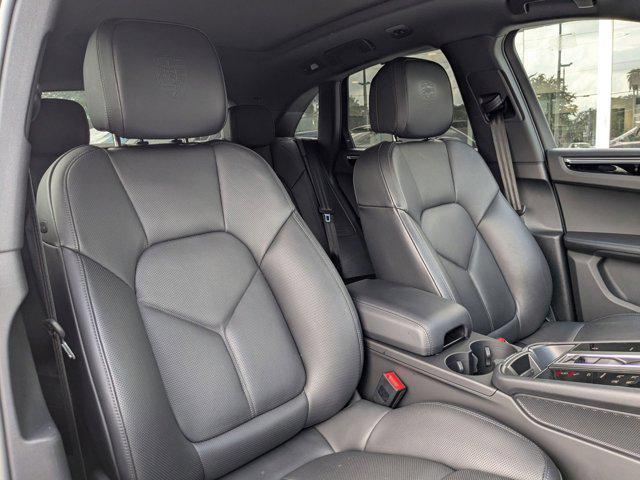 Photo of 2025 Black Porsche Macan