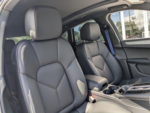 Photo of 2026 Gentian Blue Metallic Porsche Macan