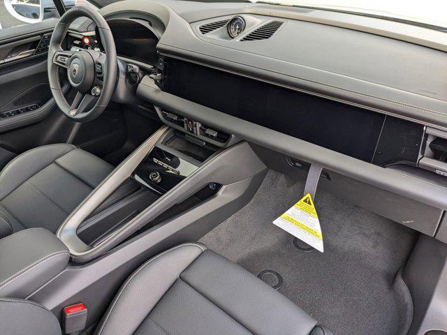 Photo of 2025 Ice Grey Metallic Porsche Macan
