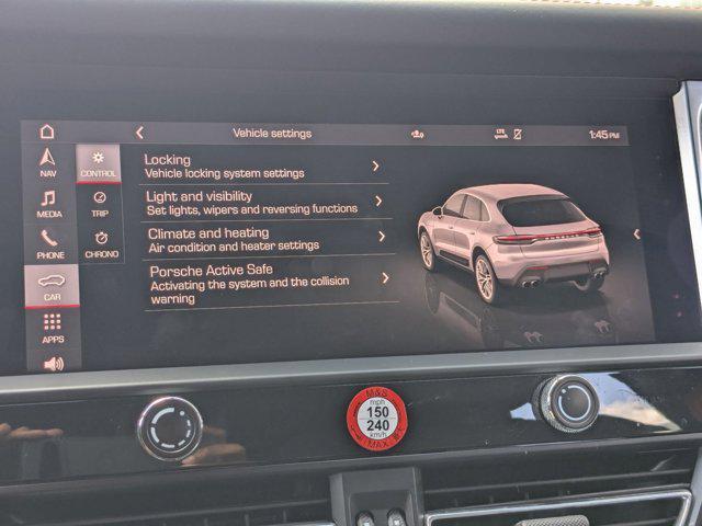Photo of 2023 Silver/Gray Porsche Macan