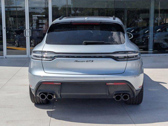 Photo of 2023 Silver/Gray Porsche Macan