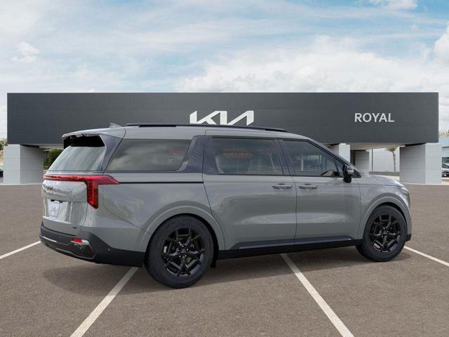 Photo of 2026 Ceramic Silver Kia Carnival Hybrid