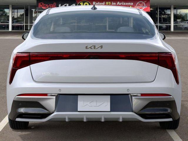 Photo of 2026 Snow White Pearl Kia K5