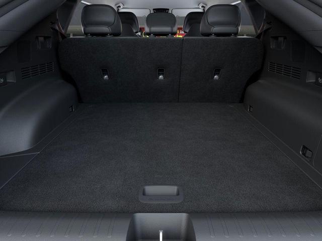 Photo of 2025 Glacier White Pearl Kia EV6