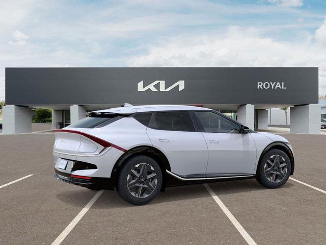Photo of 2025 Glacier White Pearl Kia EV6