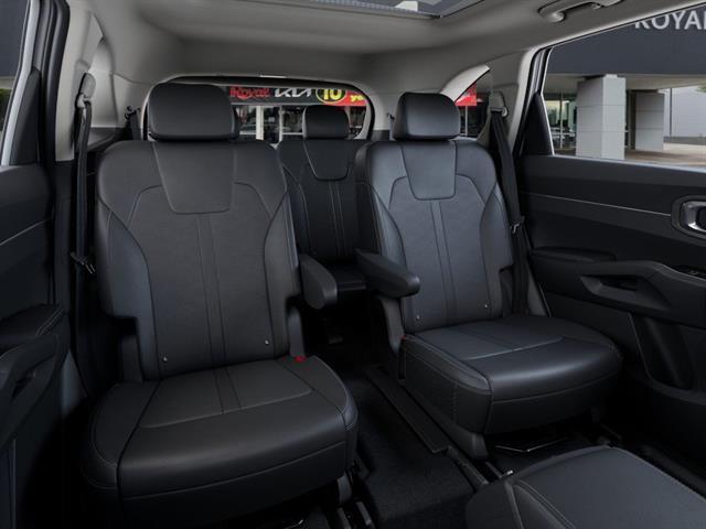 Photo of 2026 Glacial White Pearl Kia Sorento
