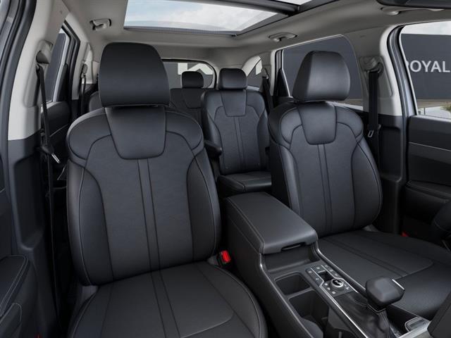 Photo of 2026 Glacial White Pearl Kia Sorento