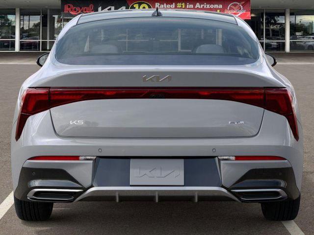 Photo of 2026 Wolf Gray Kia K5