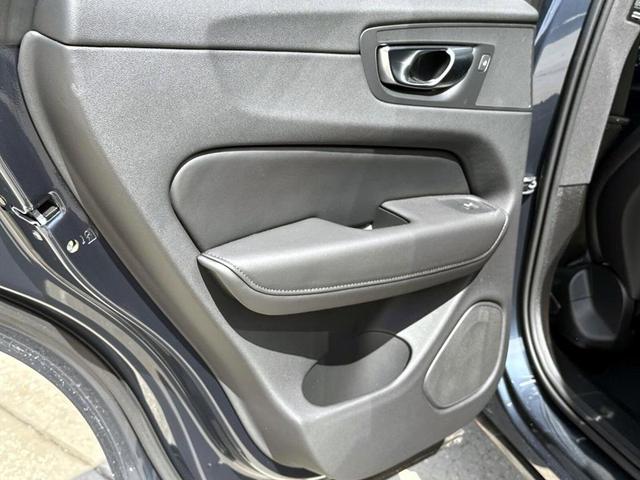 Photo of 2025 Denim Blue Volvo XC60