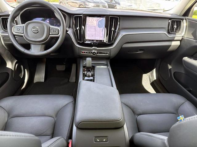 Photo of 2025 Denim Blue Volvo XC60