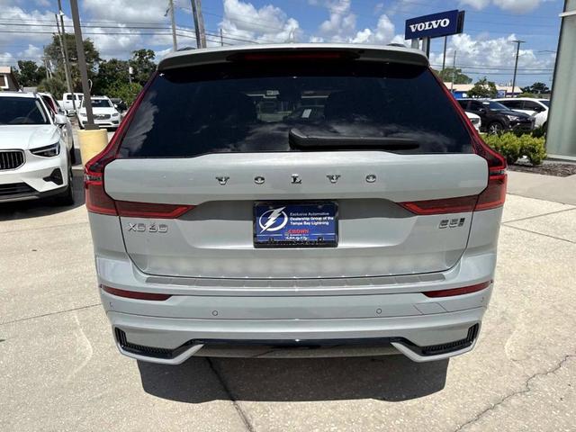 Photo of 2026 Vapour Gray Volvo XC60