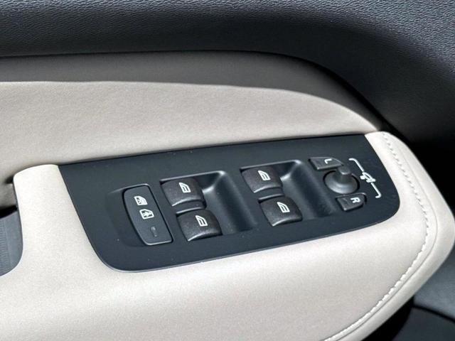 Photo of 2026 Vapour Gray Volvo XC60