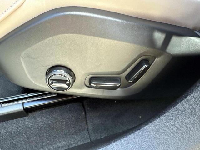 Photo of 2026 Vapour Gray Volvo XC60
