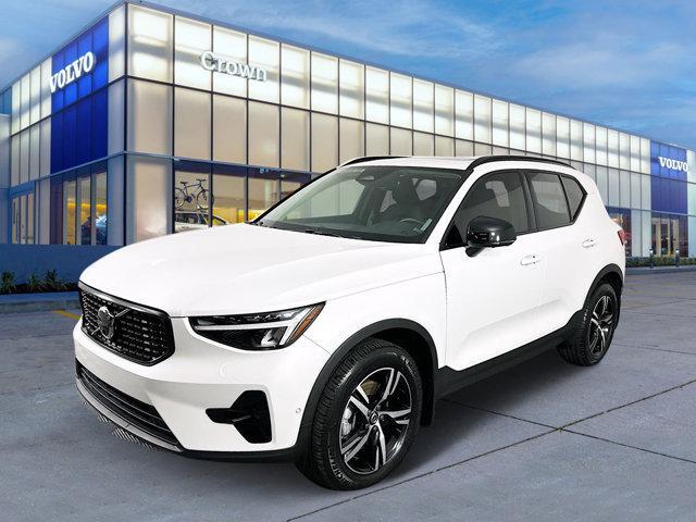 2023 Volvo XC40