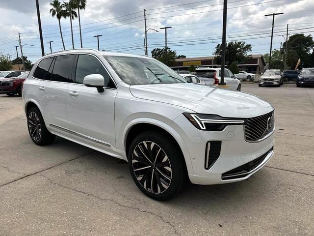 Photo of 2025 Crystal White Pearl Volvo XC90