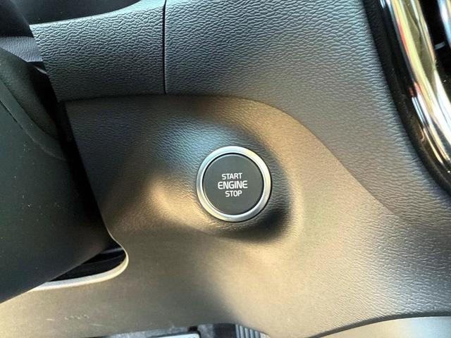 Photo of 2025 Sand Dune Volvo XC40