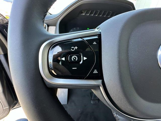Photo of 2025 Denim Blue Volvo XC90