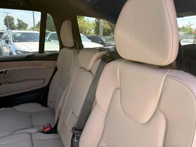 Photo of 2025 Crystal White Pearl Volvo XC90