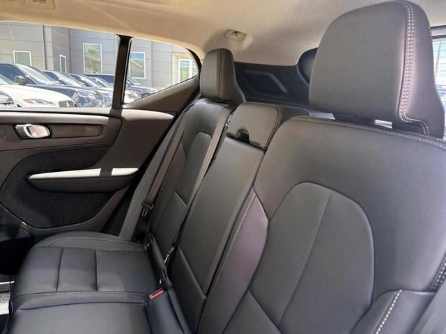 Photo of 2026 Denim Blue Volvo XC40