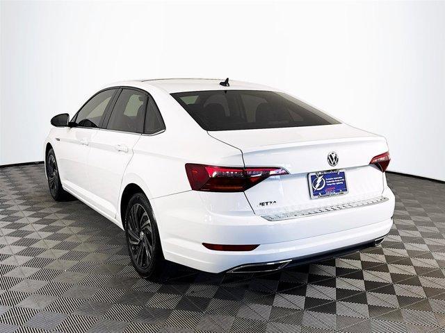 Photo of 2019 Pure White Volkswagen Jetta