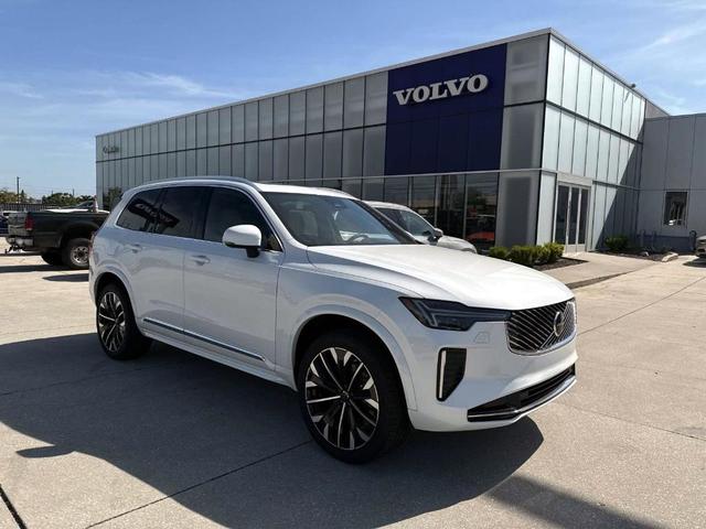 Photo of 2025 Crystal White Pearl Volvo XC90