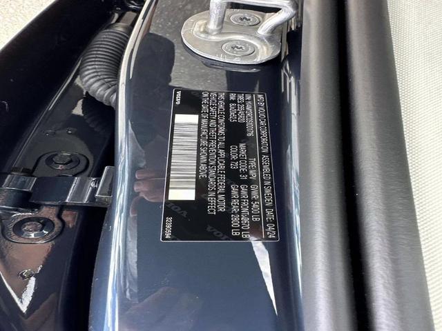 Photo of 2025 Denim Blue Volvo XC60