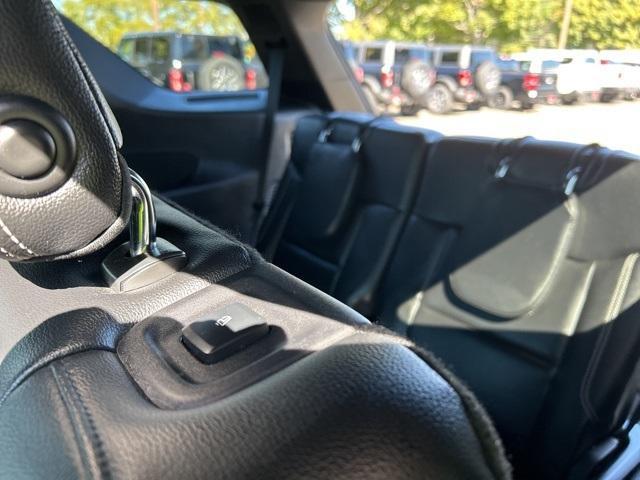 Photo of 2020 Black Ford Explorer