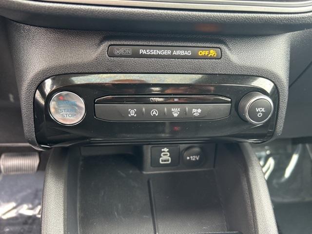 Photo of 2024 Gray Metallic Ford Escape