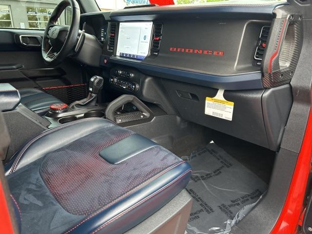 Photo of 2023 Orange Ford Bronco
