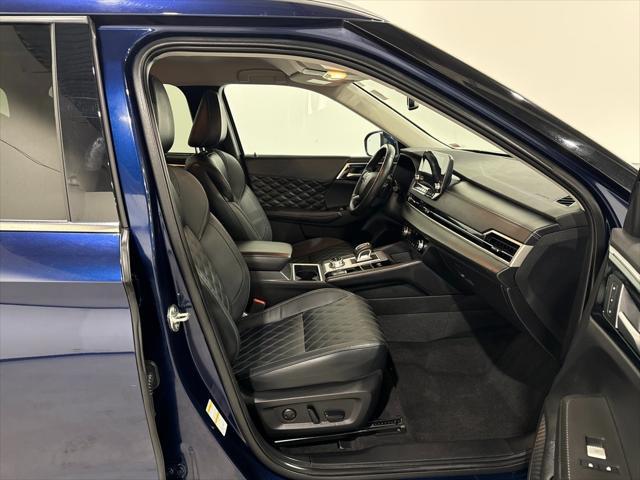 Photo of 2023 Cosmic Blue Metallic Mitsubishi Outlander PHEV